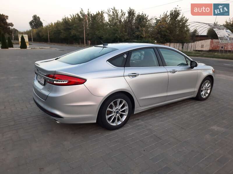 Фото Ford Fusion з оголошення AUTO.RIA