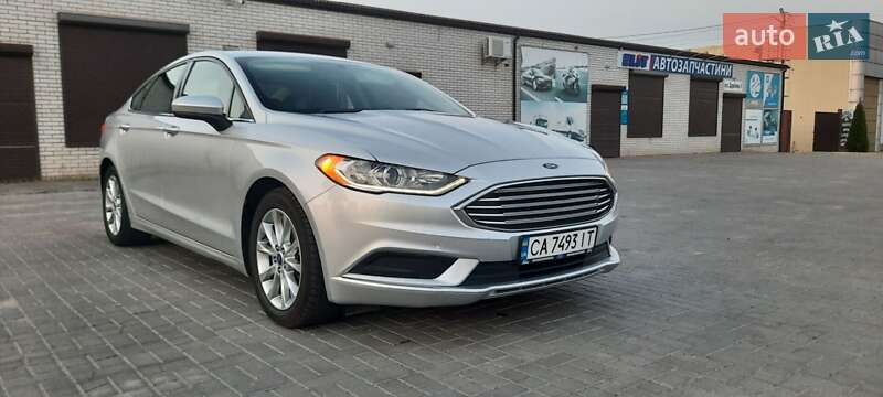 Фото Ford Fusion з оголошення AUTO.RIA