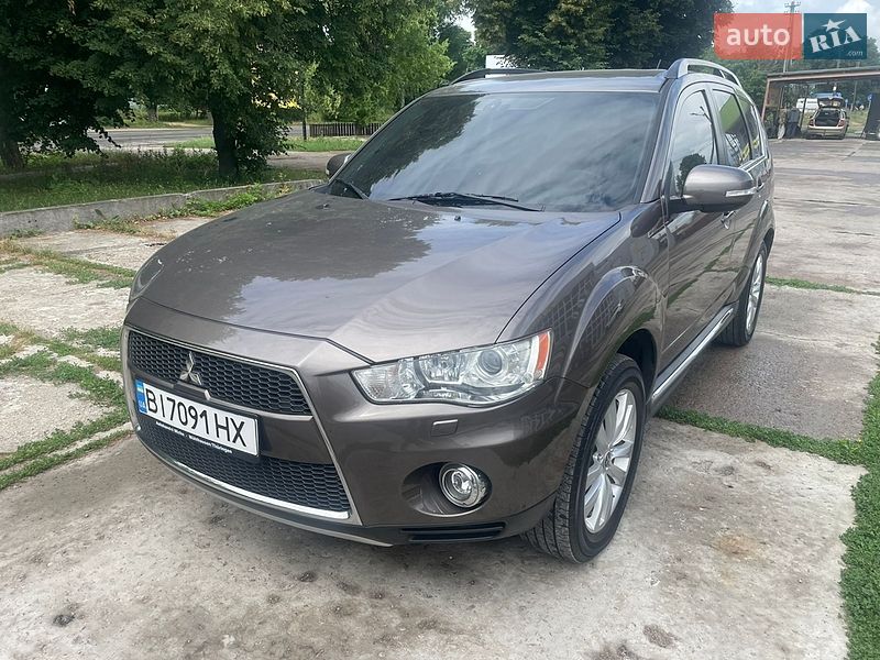 Фото Mitsubishi Outlander з оголошення AUTO.RIA