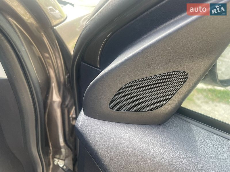 Фото Mitsubishi Outlander з оголошення AUTO.RIA