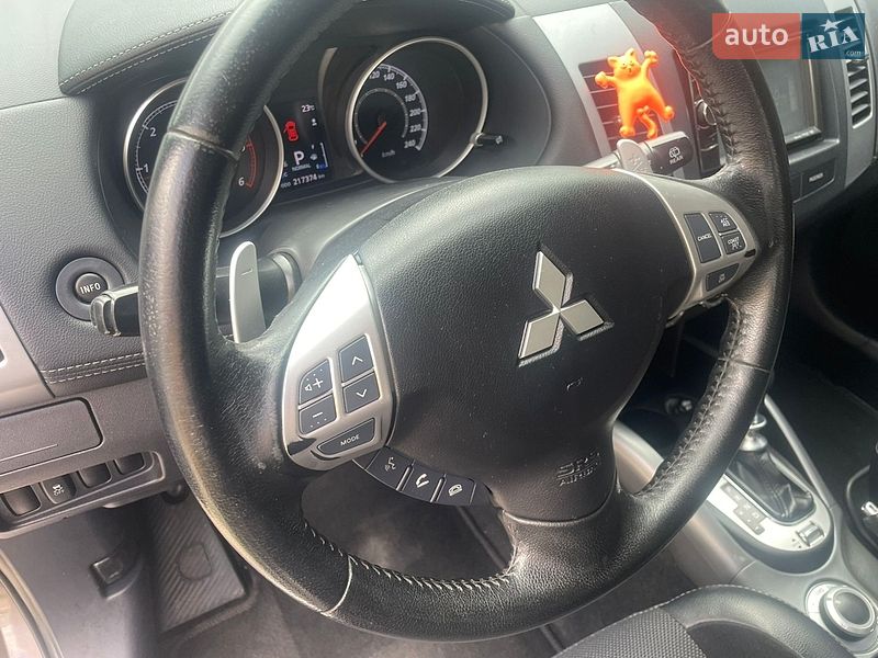 Фото Mitsubishi Outlander з оголошення AUTO.RIA