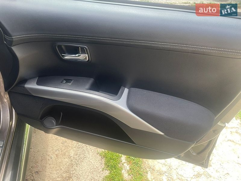 Фото Mitsubishi Outlander з оголошення AUTO.RIA