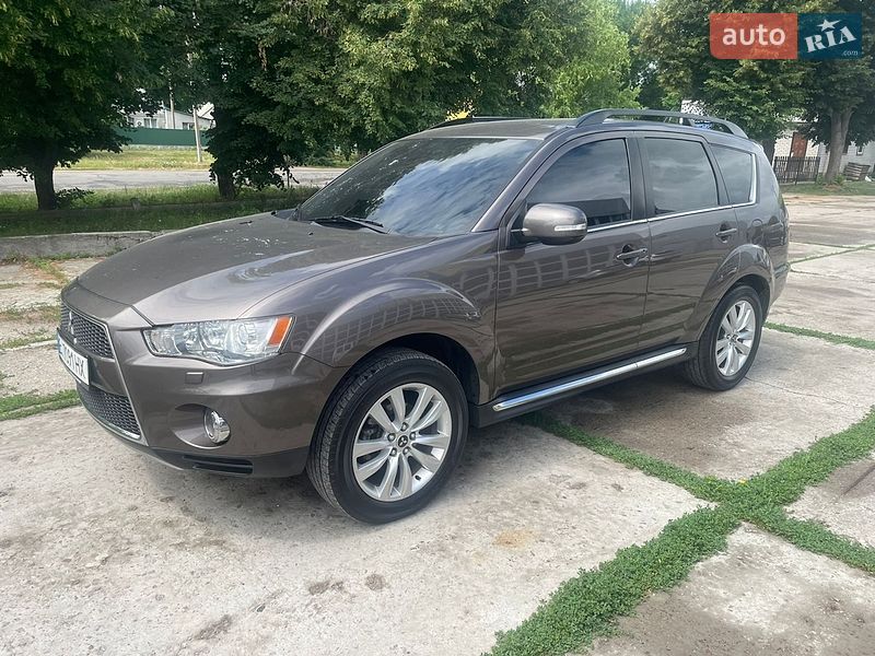 Фото Mitsubishi Outlander з оголошення AUTO.RIA