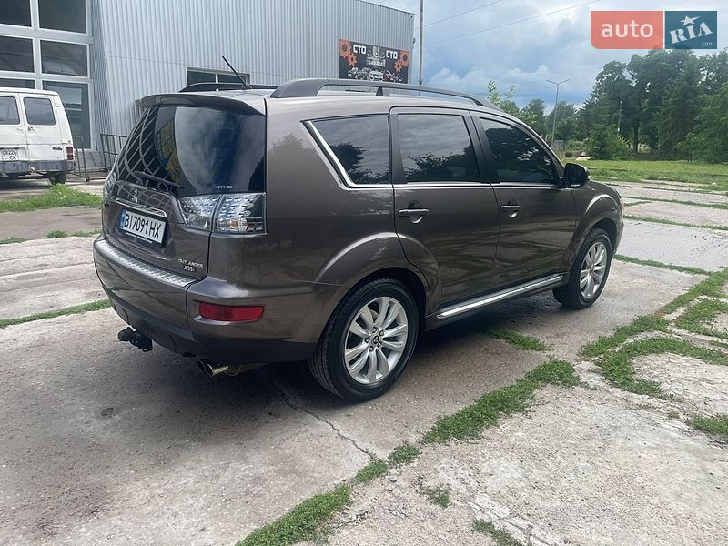 Фото Mitsubishi Outlander з оголошення AUTO.RIA