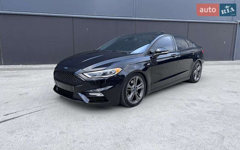 Фото Ford Fusion з оголошення AUTO.RIA