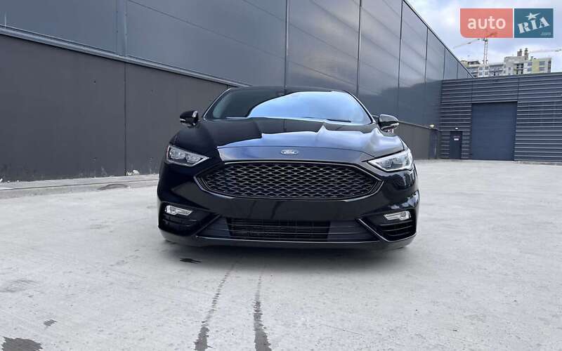 Фото Ford Fusion з оголошення AUTO.RIA