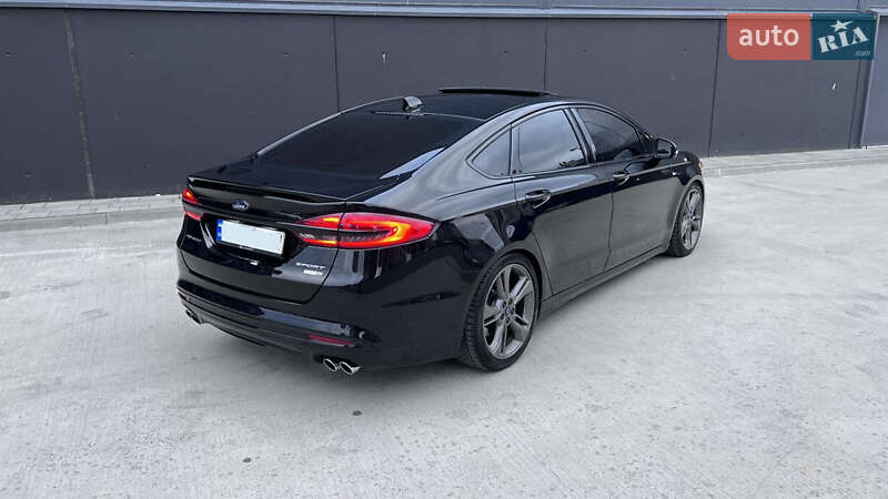 Фото Ford Fusion з оголошення AUTO.RIA