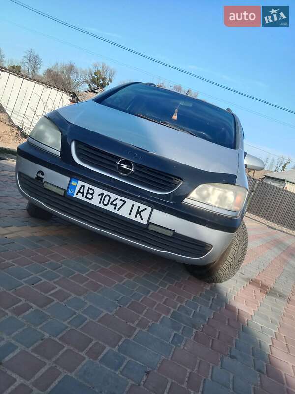 Фото Opel Zafira з оголошення AUTO.RIA