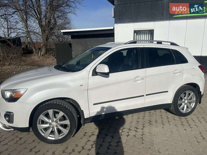 Фото Mitsubishi Outlander з оголошення AUTO.RIA