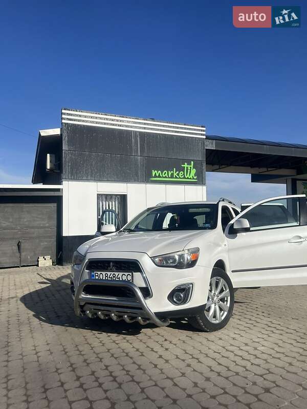 Фото Mitsubishi Outlander з оголошення AUTO.RIA