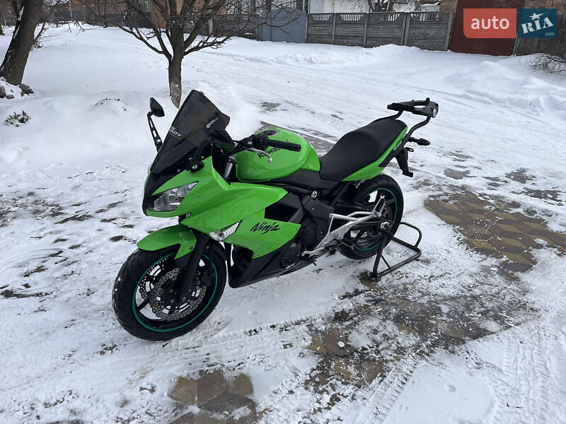 Фото Kawasaki Ninja 400R з оголошення AUTO.RIA