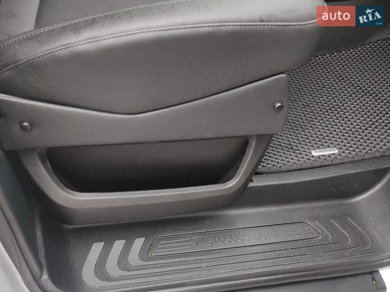 Фото Mercedes-Benz Vito з оголошення AUTO.RIA