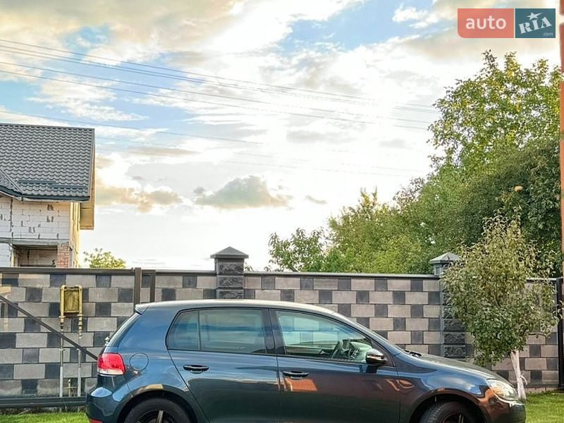 Фото Volkswagen Golf з оголошення AUTO.RIA