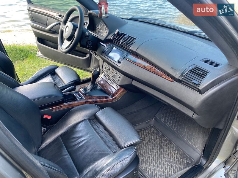 Фото BMW X5 з оголошення AUTO.RIA