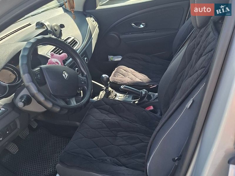 Фото Renault Megane з оголошення AUTO.RIA