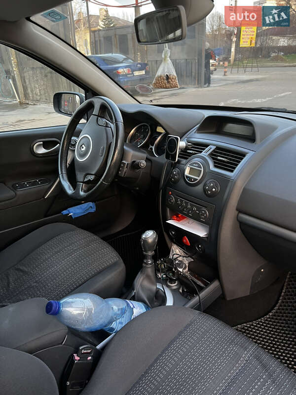 Фото Renault Megane з оголошення AUTO.RIA