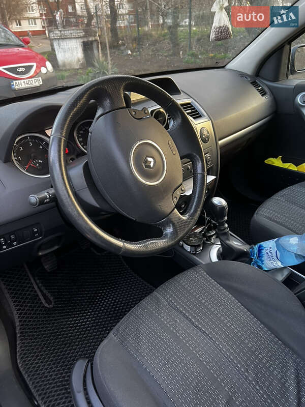 Фото Renault Megane з оголошення AUTO.RIA