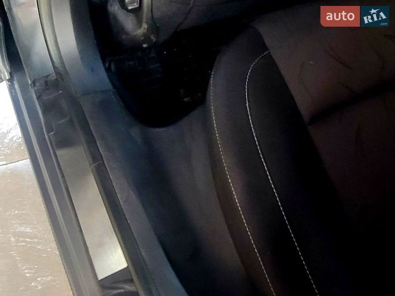 Фото Citroen C4 з оголошення AUTO.RIA