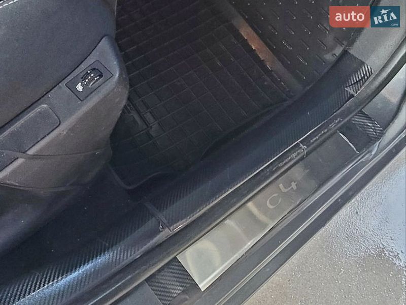 Фото Citroen C4 з оголошення AUTO.RIA