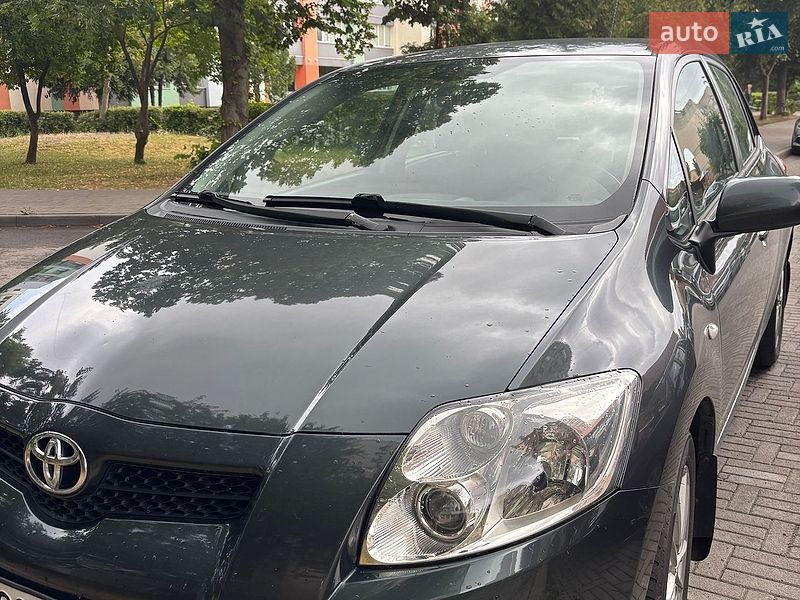 Фото Toyota Auris з оголошення AUTO.RIA