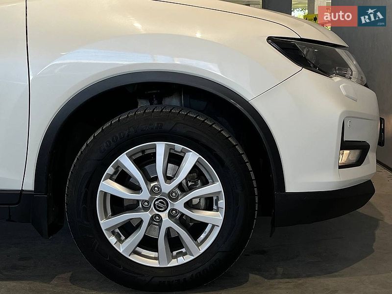 Фото Nissan X-Trail з оголошення AUTO.RIA