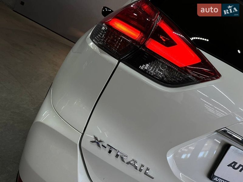 Фото Nissan X-Trail з оголошення AUTO.RIA