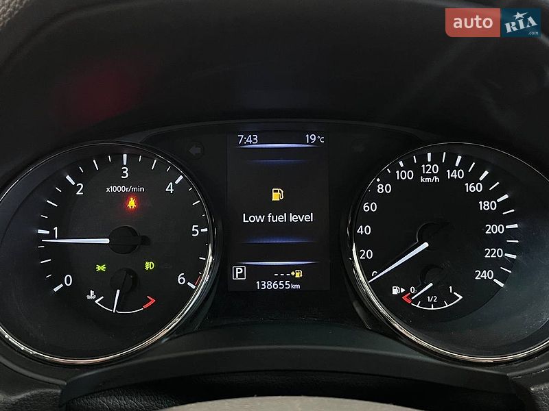 Фото Nissan X-Trail з оголошення AUTO.RIA