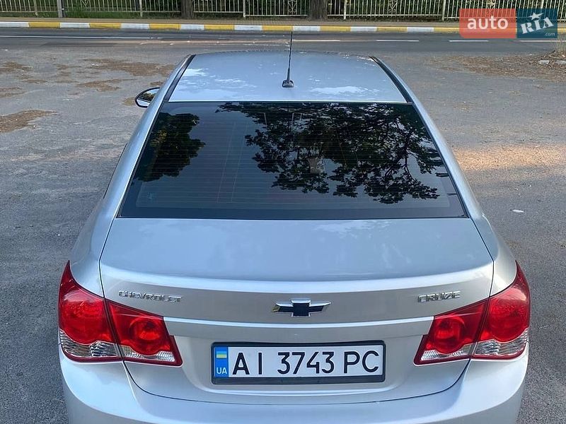 Фото Chevrolet Cruze з оголошення AUTO.RIA
