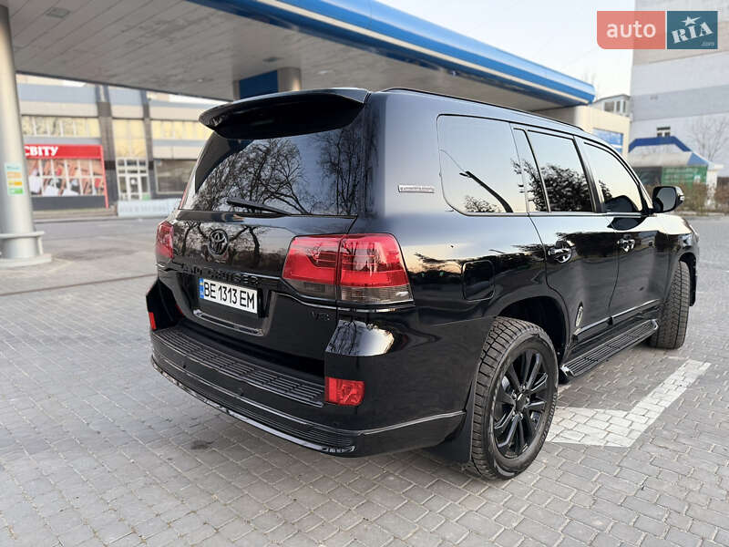 Фото Toyota Land Cruiser з оголошення AUTO.RIA