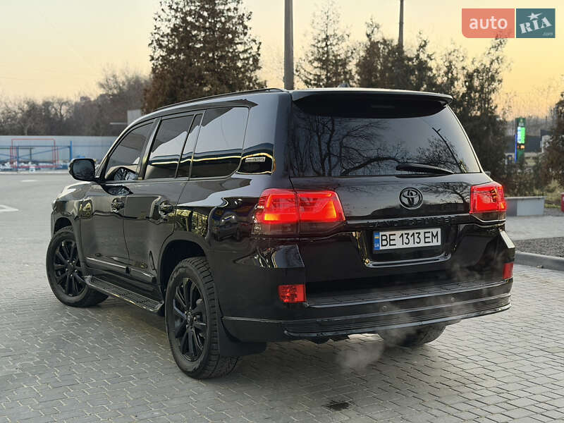 Фото Toyota Land Cruiser з оголошення AUTO.RIA