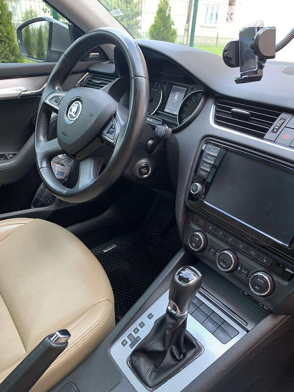 Фото Skoda Octavia з оголошення AUTO.RIA