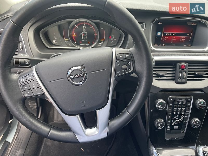 Фото Volvo V40 з оголошення AUTO.RIA
