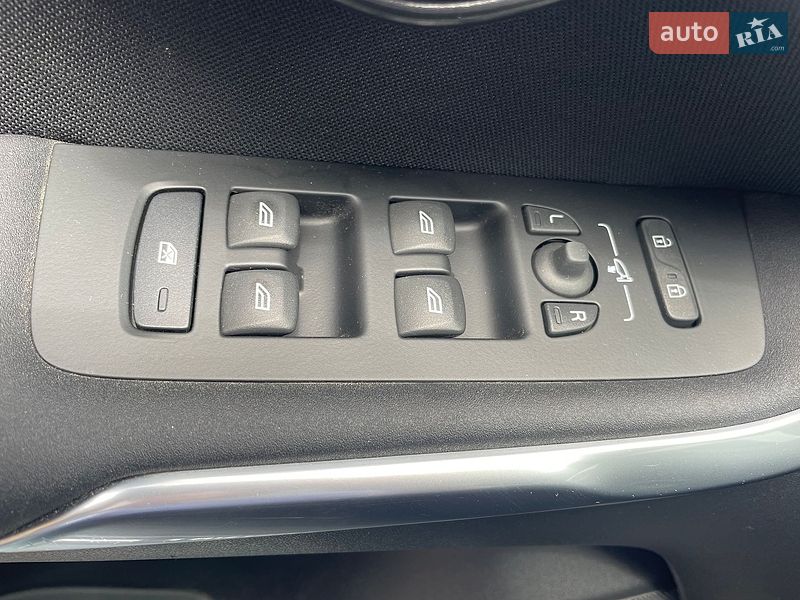 Фото Volvo V40 з оголошення AUTO.RIA
