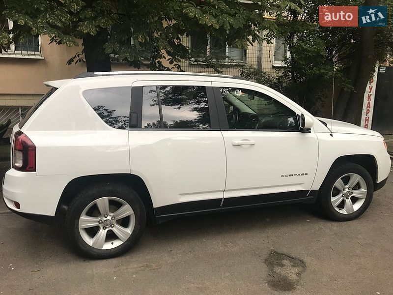 Фото Jeep Compass з оголошення AUTO.RIA