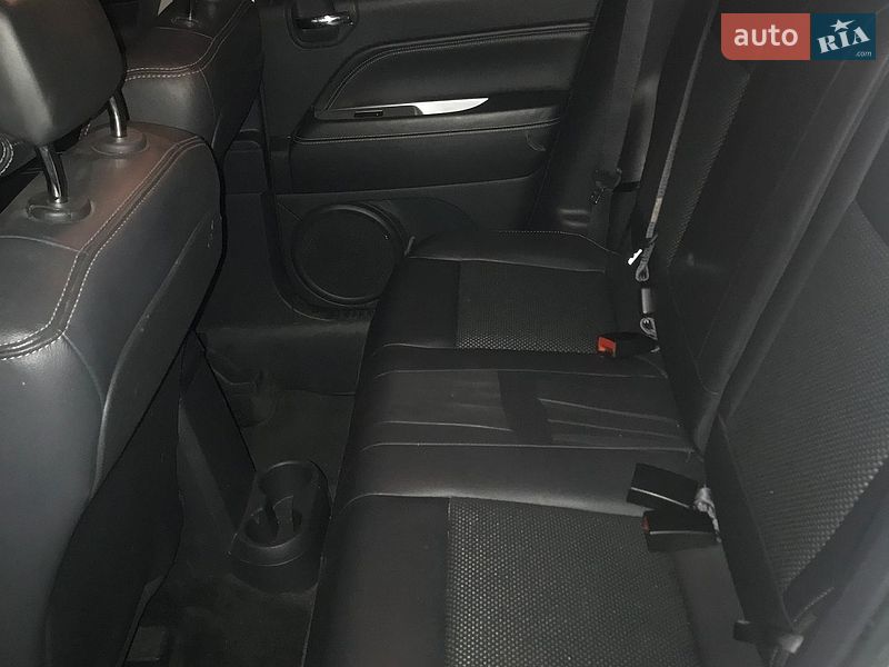 Фото Jeep Compass з оголошення AUTO.RIA
