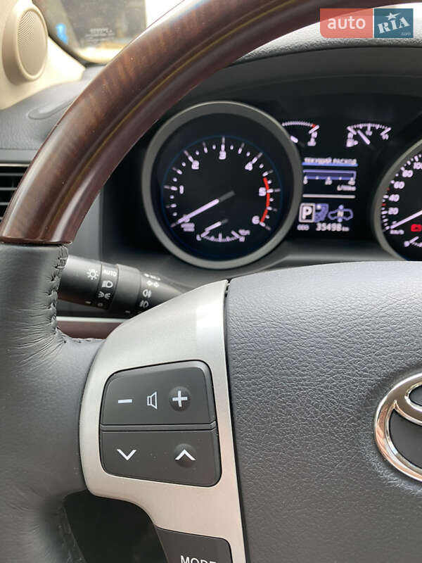 Фото Toyota Land Cruiser з оголошення AUTO.RIA