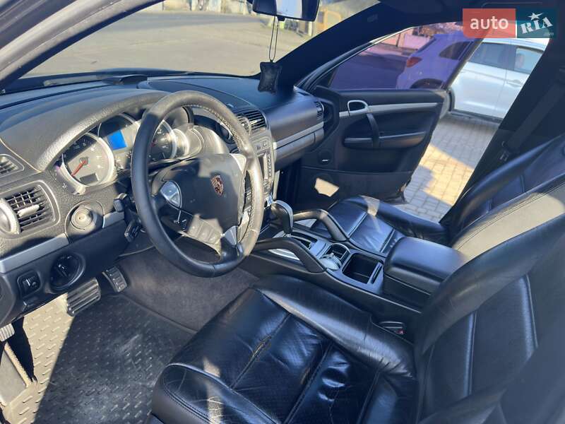 Фото Porsche Cayenne з оголошення AUTO.RIA