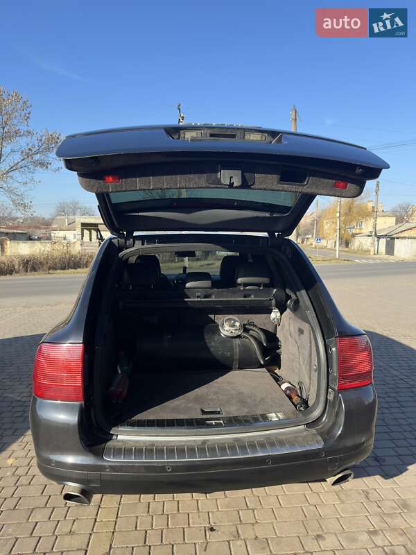Фото Porsche Cayenne з оголошення AUTO.RIA