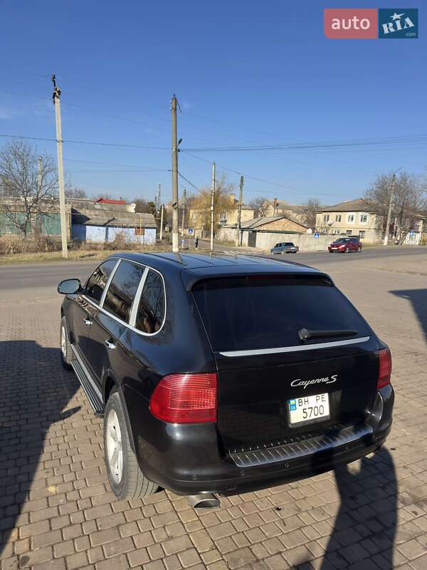 Фото Porsche Cayenne з оголошення AUTO.RIA