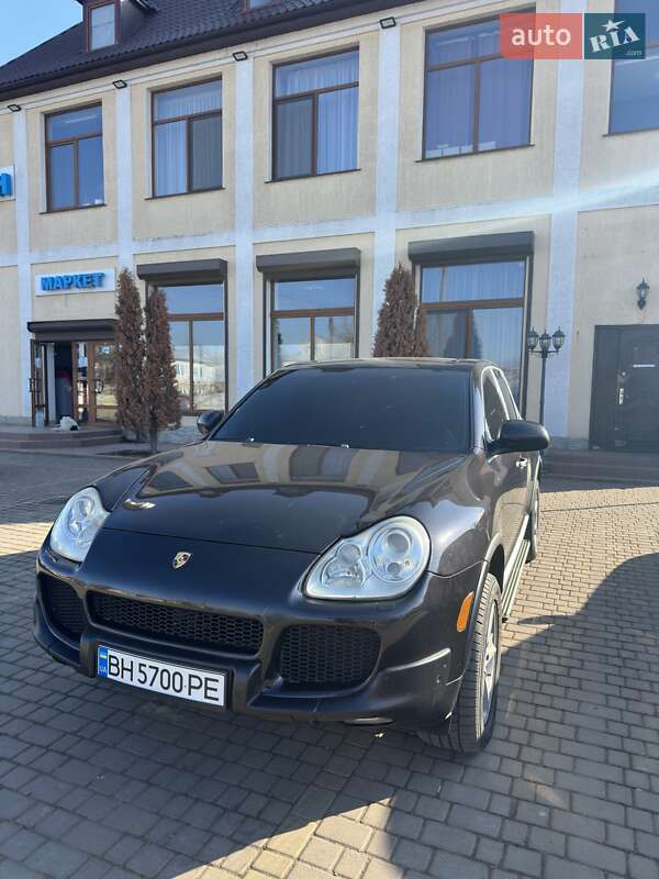 Фото Porsche Cayenne з оголошення AUTO.RIA