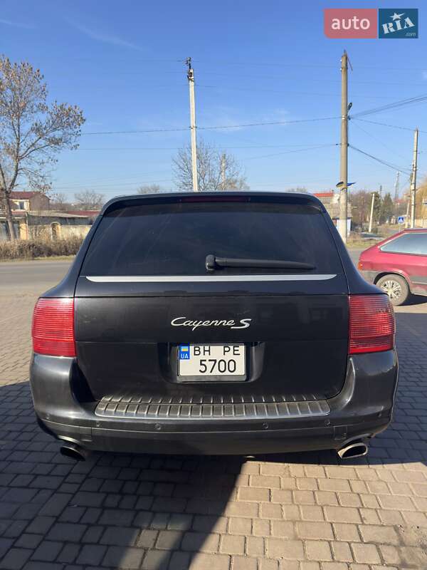 Фото Porsche Cayenne з оголошення AUTO.RIA