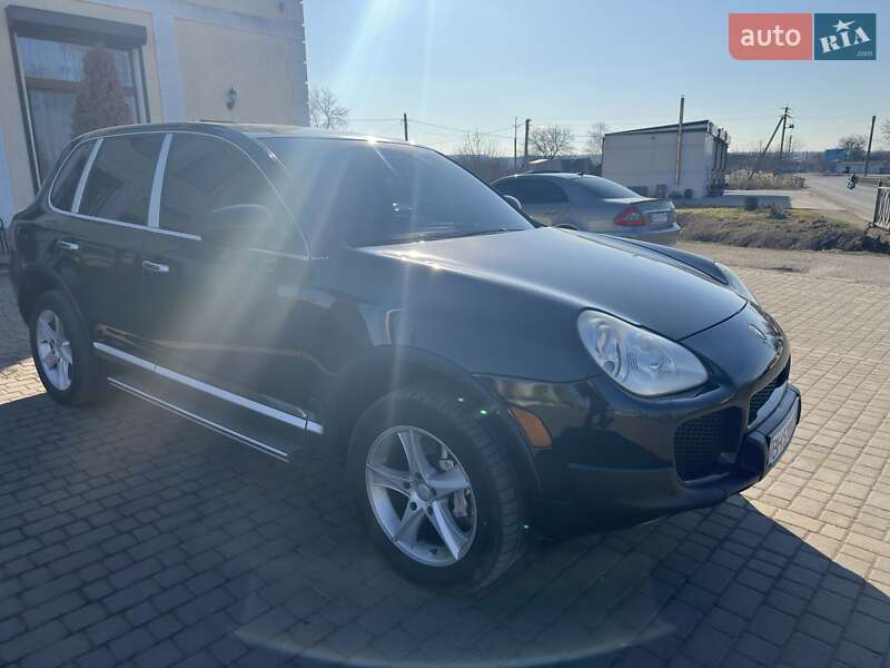 Фото Porsche Cayenne з оголошення AUTO.RIA