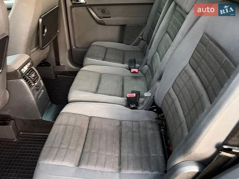 Фото Volkswagen Touran з оголошення AUTO.RIA