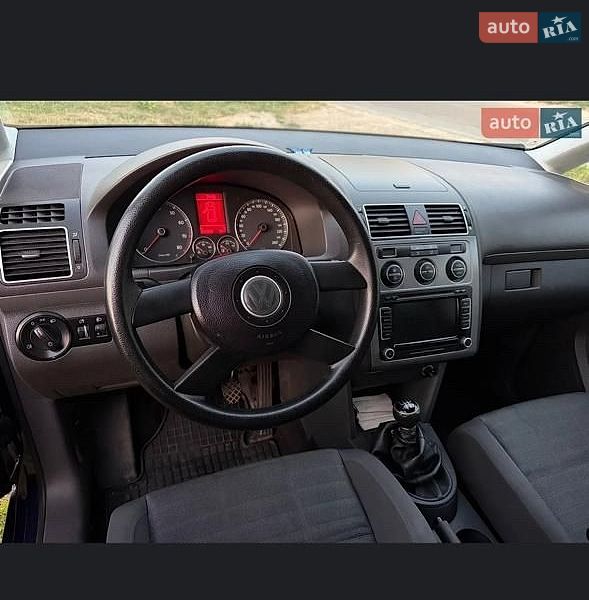 Фото Volkswagen Touran з оголошення AUTO.RIA