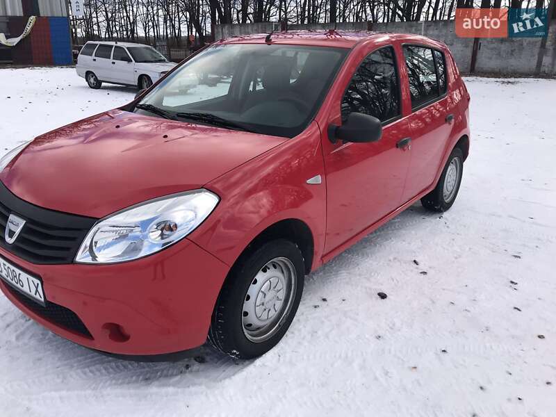 Фото Dacia Sandero з оголошення AUTO.RIA