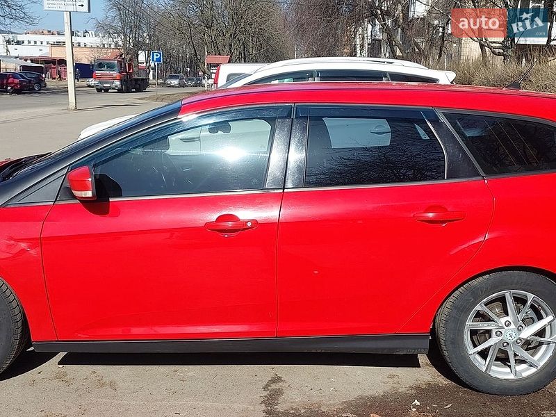 Фото Ford Focus з оголошення AUTO.RIA