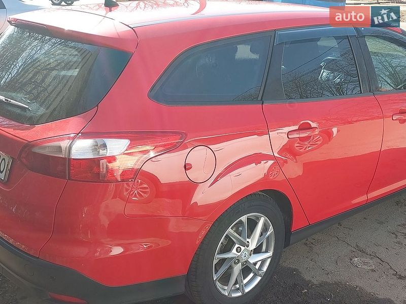 Фото Ford Focus з оголошення AUTO.RIA