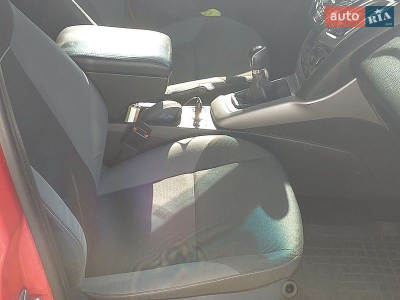 Фото Ford Focus з оголошення AUTO.RIA