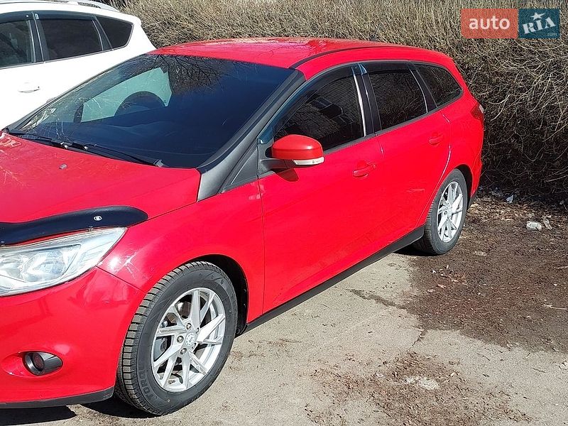 Фото Ford Focus з оголошення AUTO.RIA