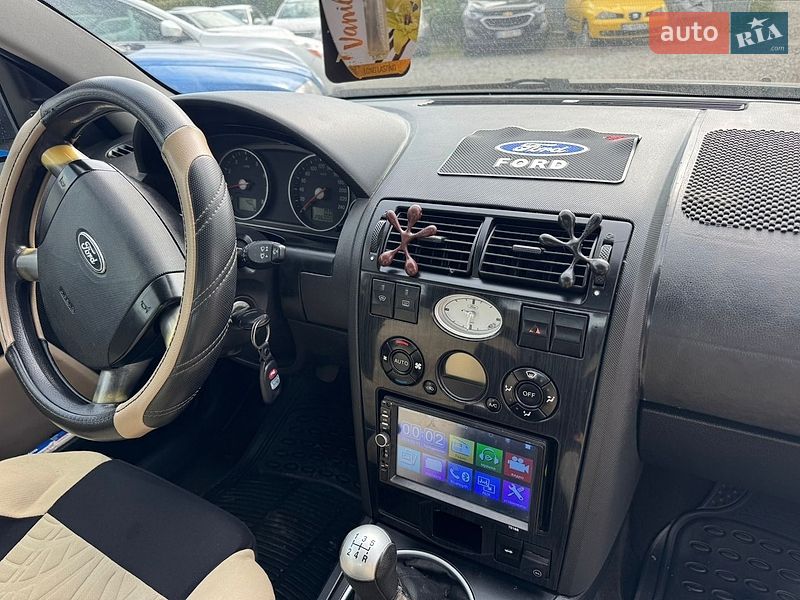 Фото Ford Mondeo з оголошення AUTO.RIA